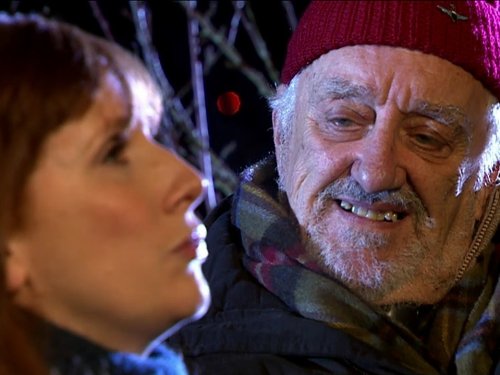 Still of Bernard Cribbins and Catherine Tate in Doctor Who (2005)