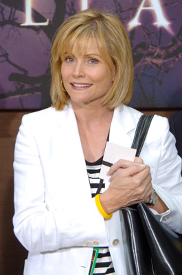 Catherine Crier at event of The Village (2004)
