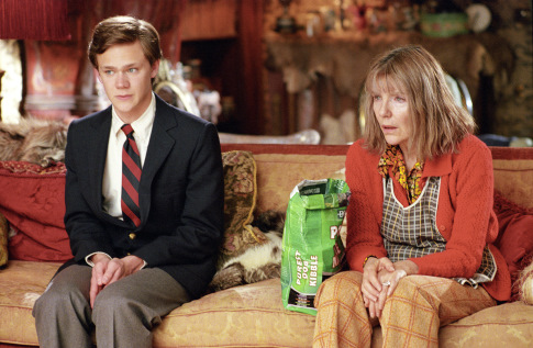 Still of Jill Clayburgh and Joseph Cross in Running with Scissors (2006)