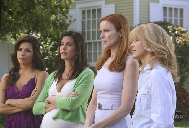 Still of Teri Hatcher, Felicity Huffman, Marcia Cross and Eva Longoria in Nusivylusios namu seimininkes (2004)