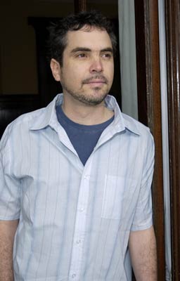 Alfonso Cuarón at event of Y tu mamá también (2001)