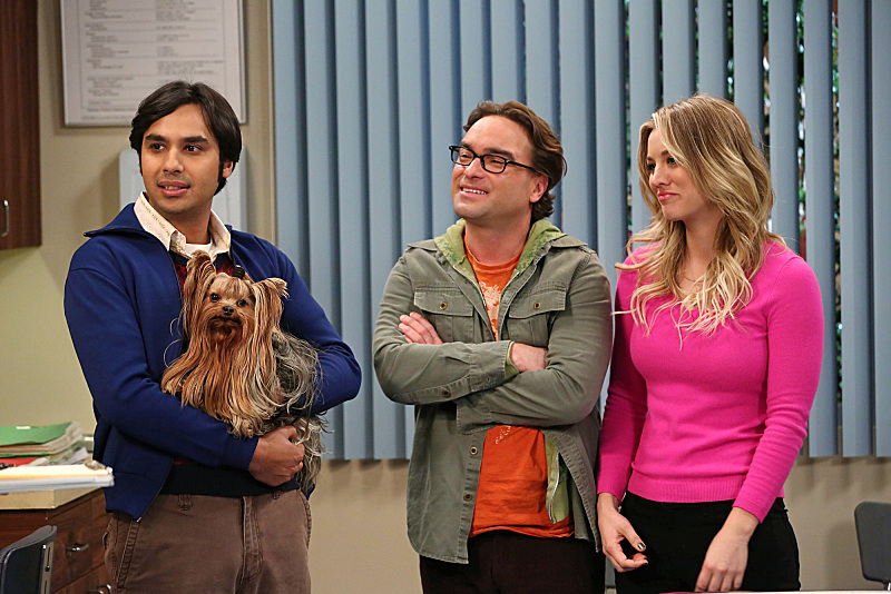 Still of Kaley Cuoco-Sweeting, Johnny Galecki and Kunal Nayyar in Didziojo sprogimo teorija (2007)