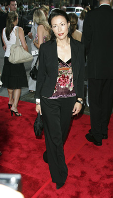Ann Curry at event of Bad News Bears (2005)