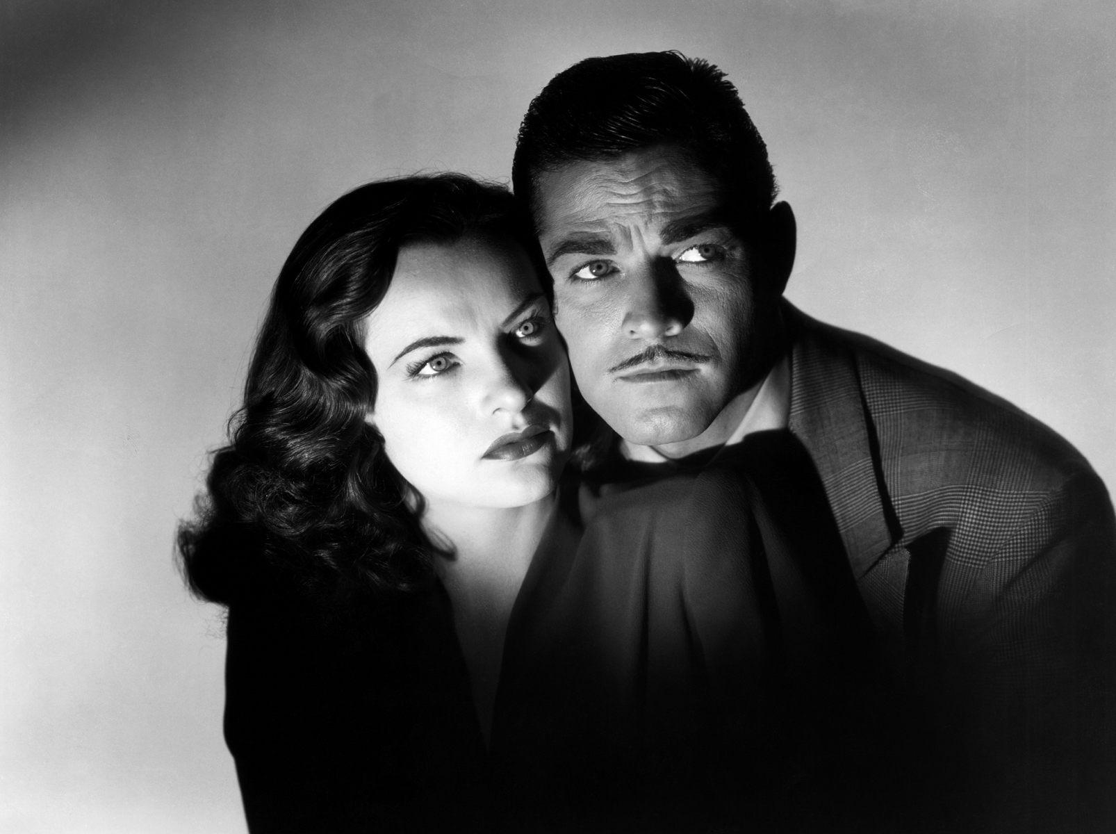 Still of Alan Curtis and Ella Raines in Phantom Lady (1944)