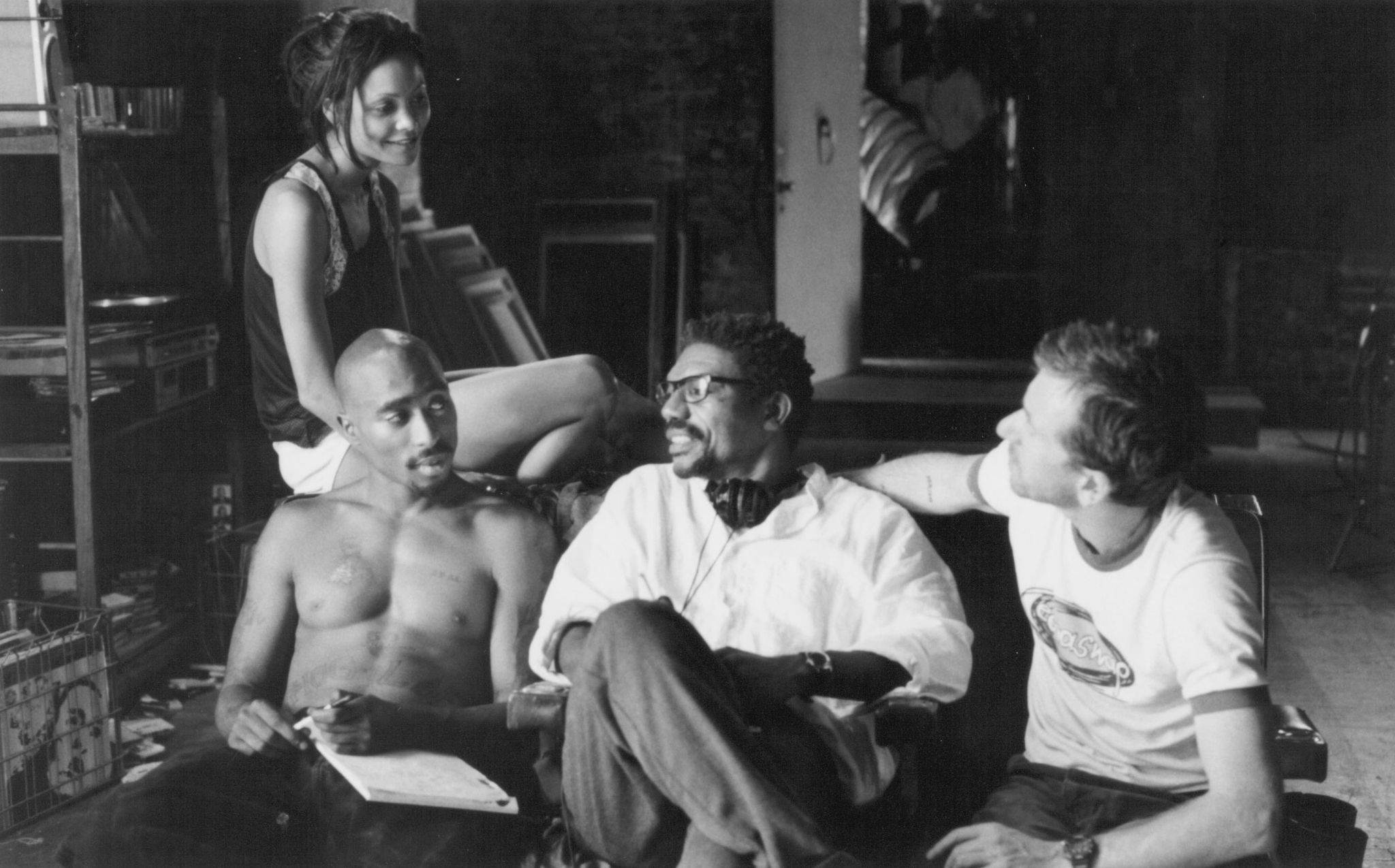 Still of Tim Roth, Tupac Shakur, Vondie Curtis-Hall and Thandie Newton in Gridlock'd (1997)
