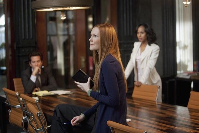 Still of Henry Ian Cusick, Kerry Washington and Darby Stanchfield in Scandal (2012)