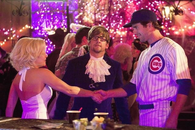 Still of Elisha Cuthbert, Zachary Knighton and David Walton in Happy Endings (2011)