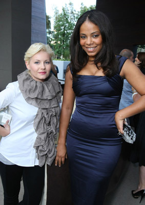 Sanaa Lathan and Elisha Cuthbert