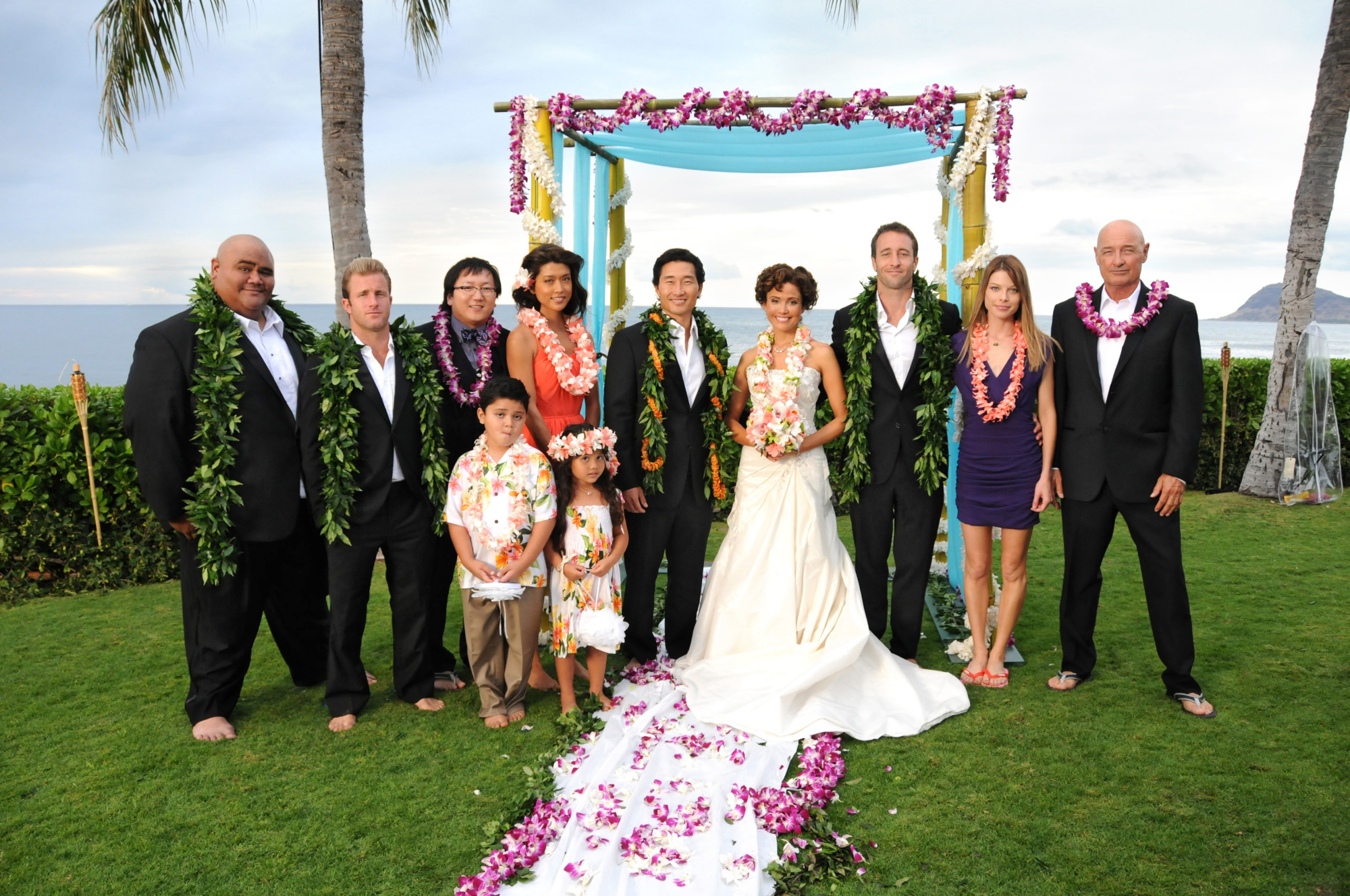 Still of Scott Caan, Reiko Aylesworth, Daniel Dae Kim, Lauren German, Terry O'Quinn, Masi Oka and Taylor Wily in Hawaii Five-0 (2010)