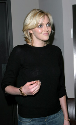 Sophie Dahl at event of Dirty Pretty Things (2002)