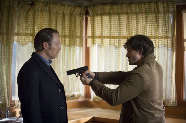 Still of Hugh Dancy and Mads Mikkelsen in Hanibalas (2013)