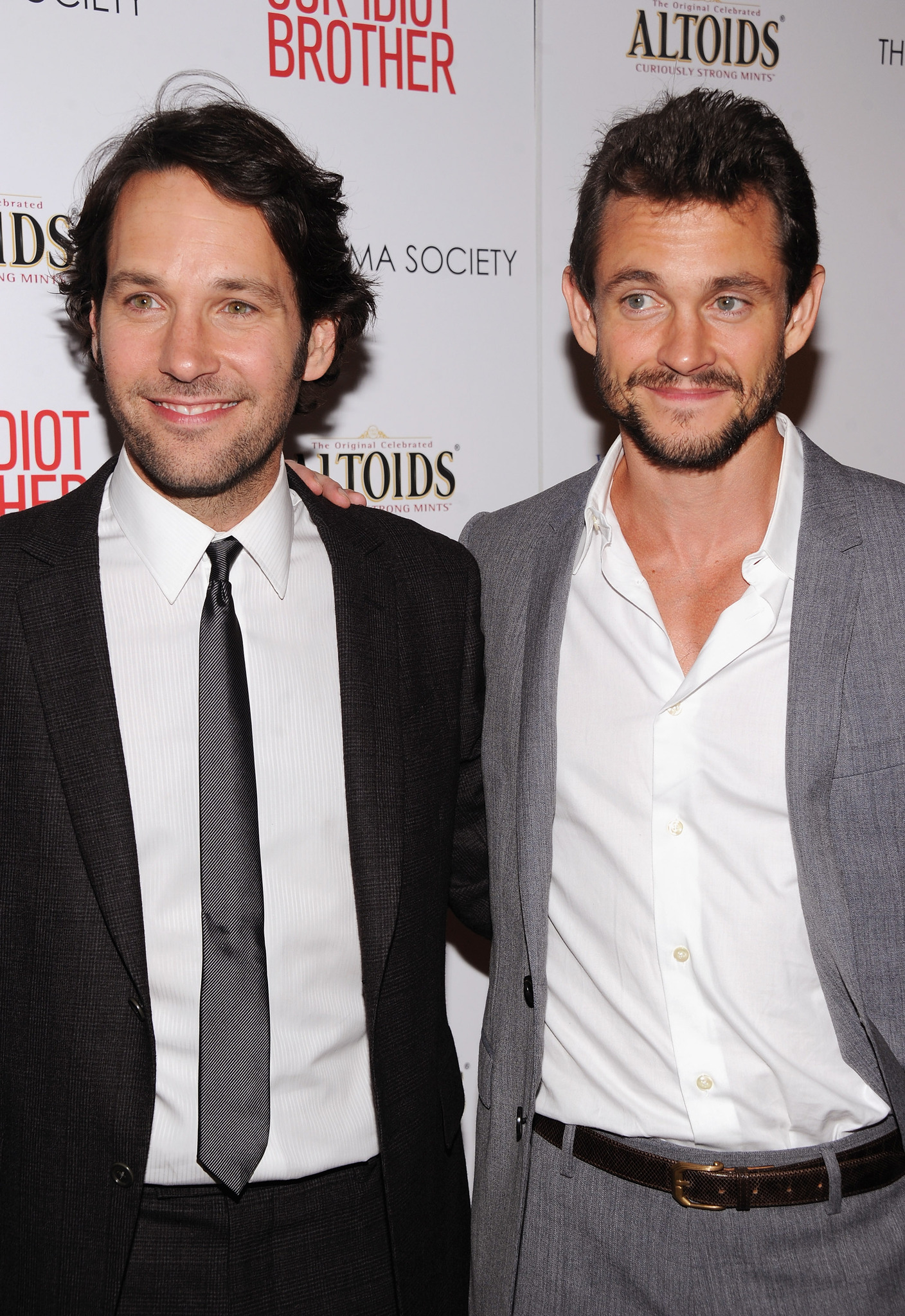 Hugh Dancy and Paul Rudd at event of Our Idiot Brother (2011)