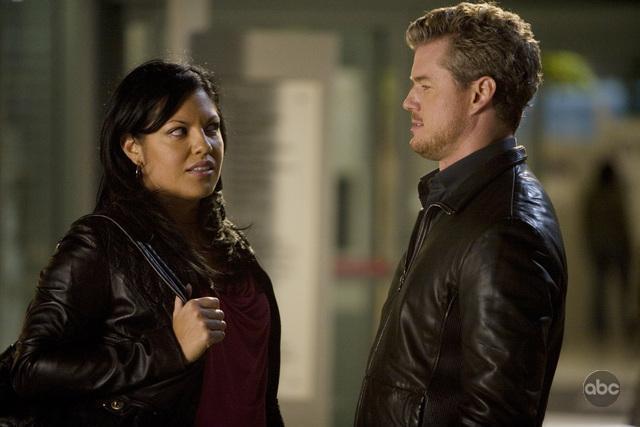 Still of Eric Dane and Sara Ramirez in Grei anatomija (2005)