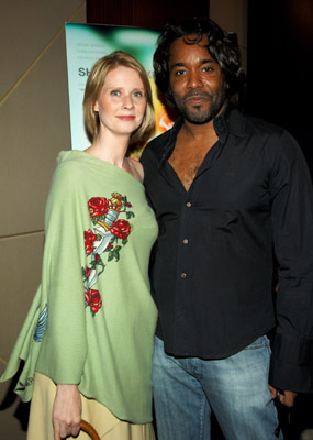 Lee Daniels and Cynthia Nixon at event of Shadowboxer (2005)