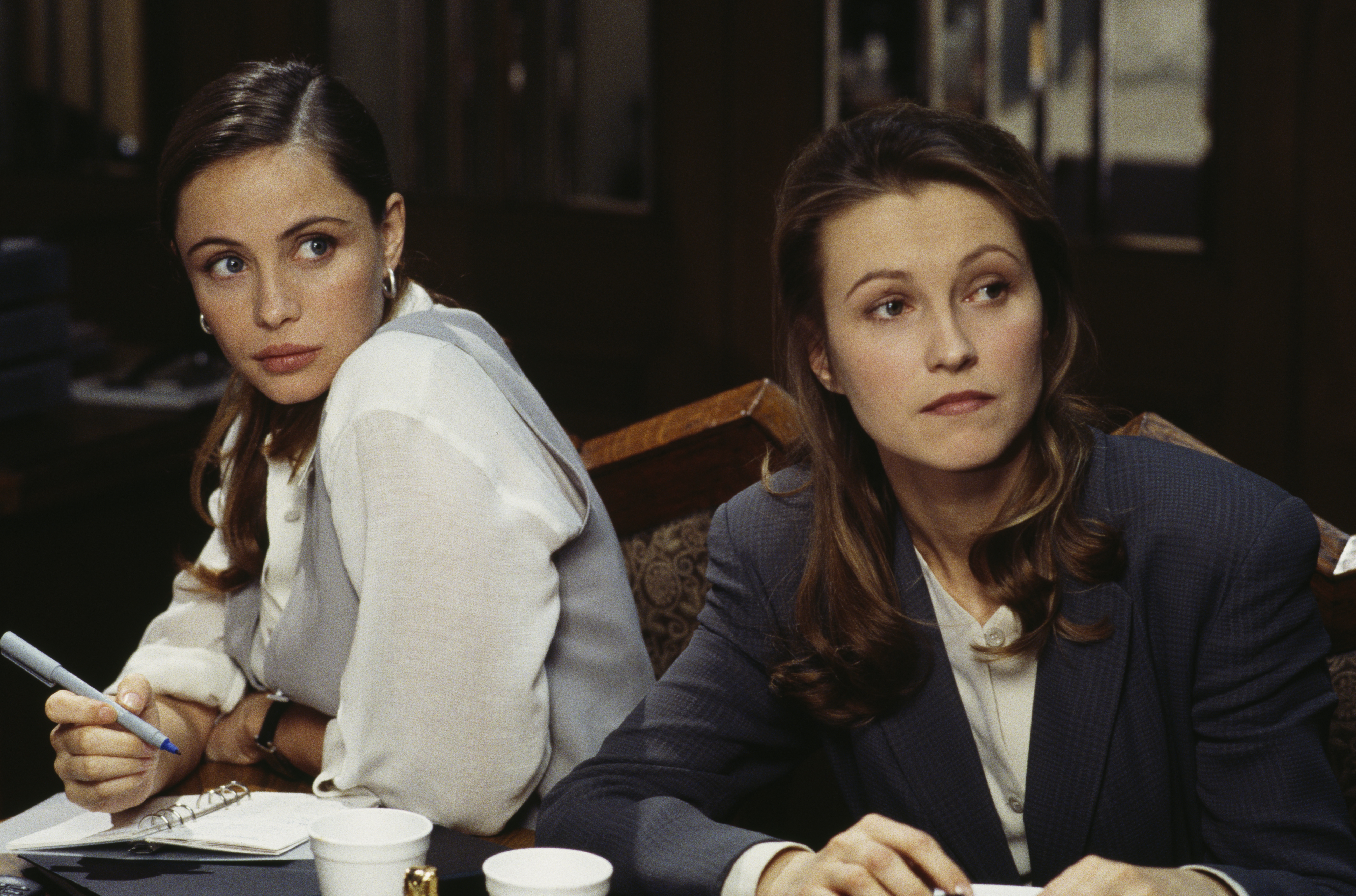 Still of Emmanuelle Béart and Ingeborga Dapkunaite in Mission: Impossible (1996)