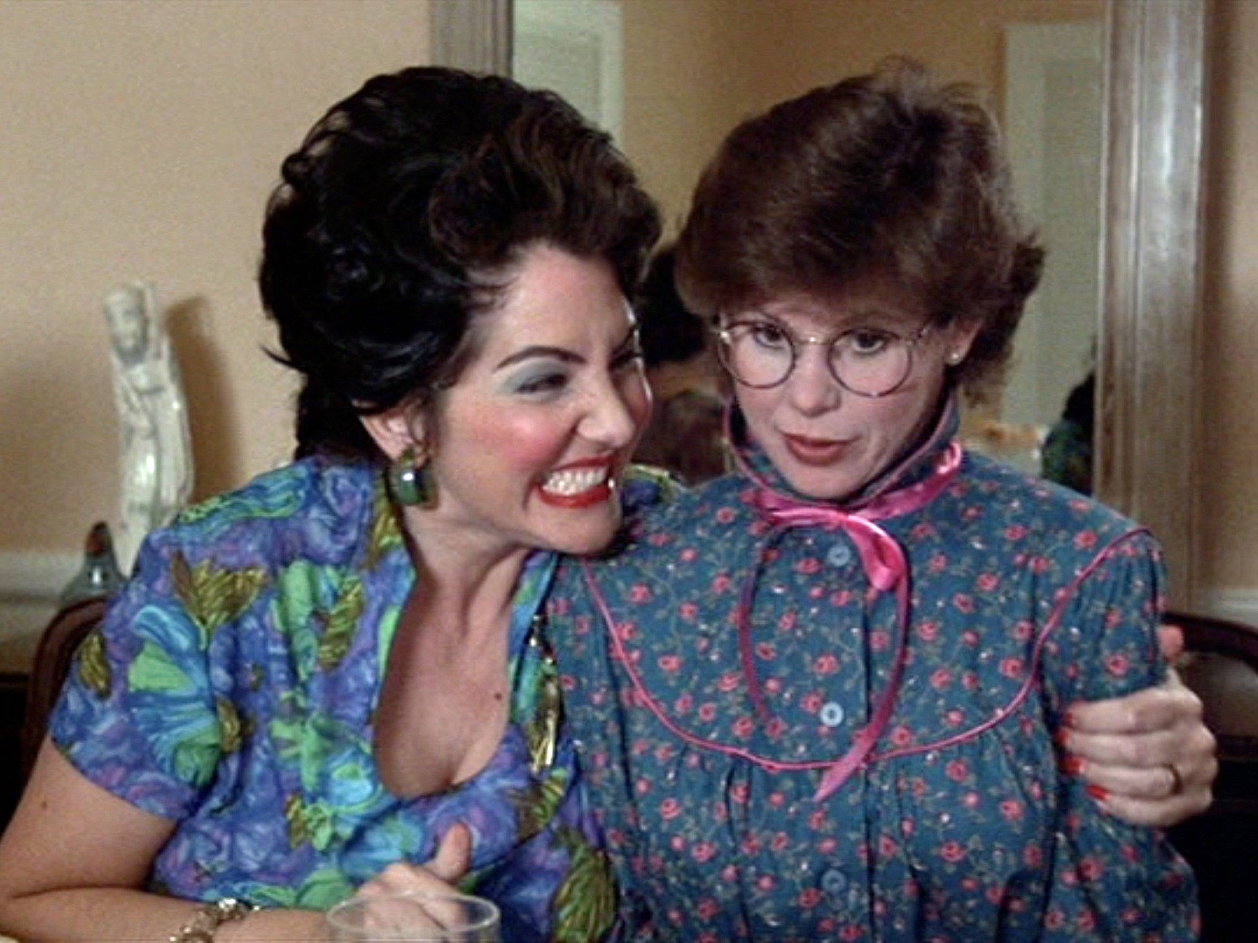 Still of Kim Darby and Laura Waterbury in Better Off Dead... (1985)