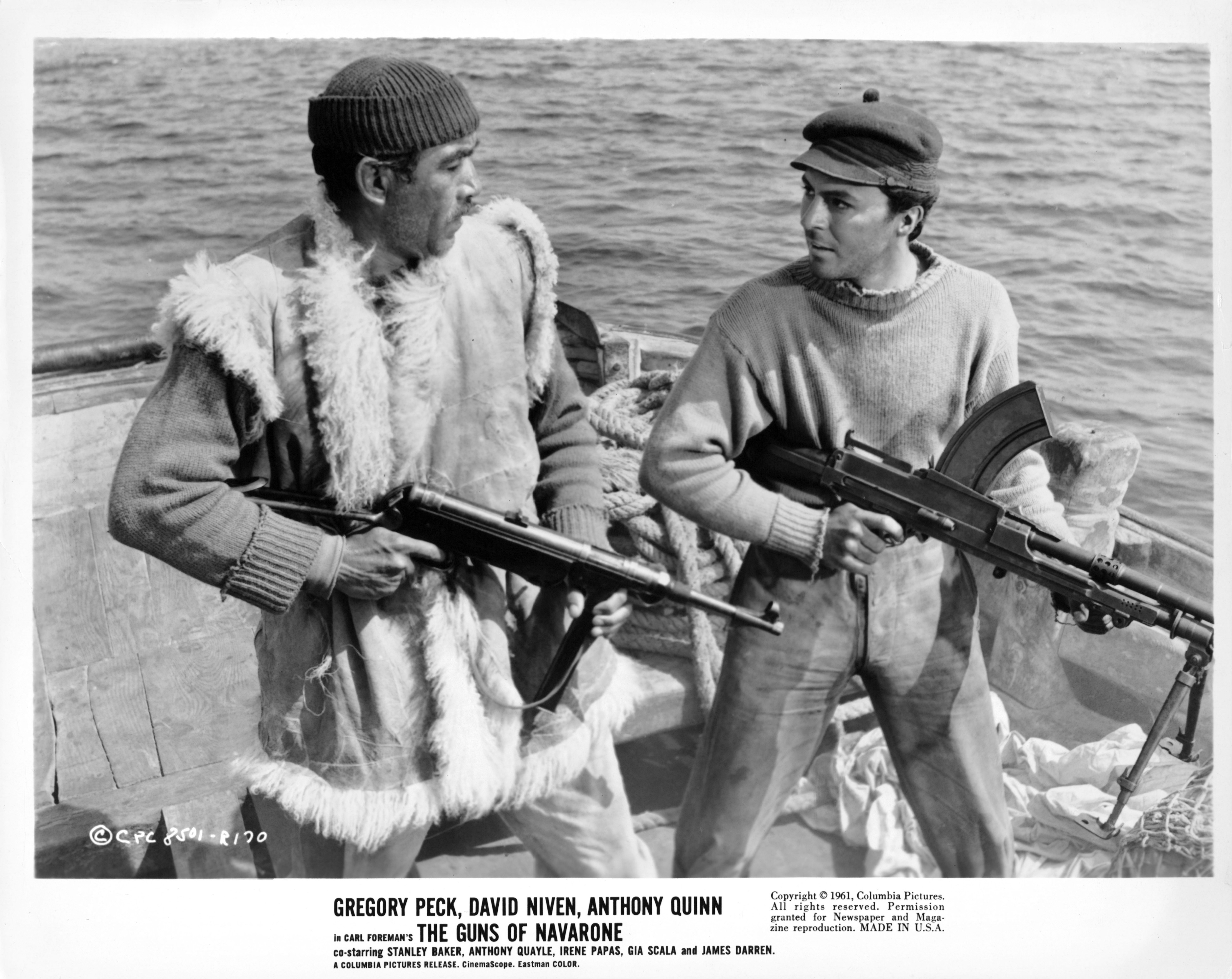 Still of Anthony Quinn and James Darren in The Guns of Navarone (1961)