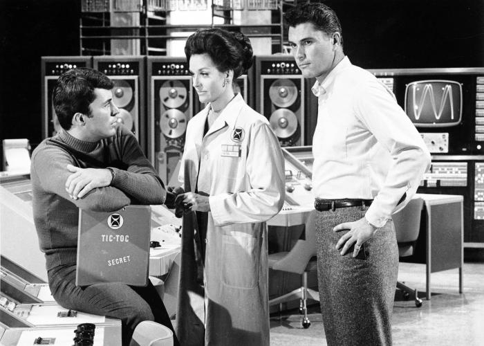 Still of Robert Colbert, James Darren and Lee Meriwether in The Time Tunnel (1966)
