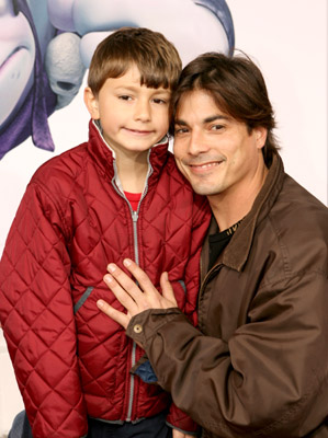 Bryan Dattilo at event of Happily N'Ever After (2006)