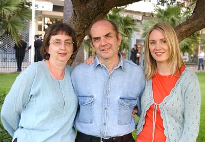 Hope Davis, Harvey Pekar and Joyce Brabner at event of American Splendor (2003)