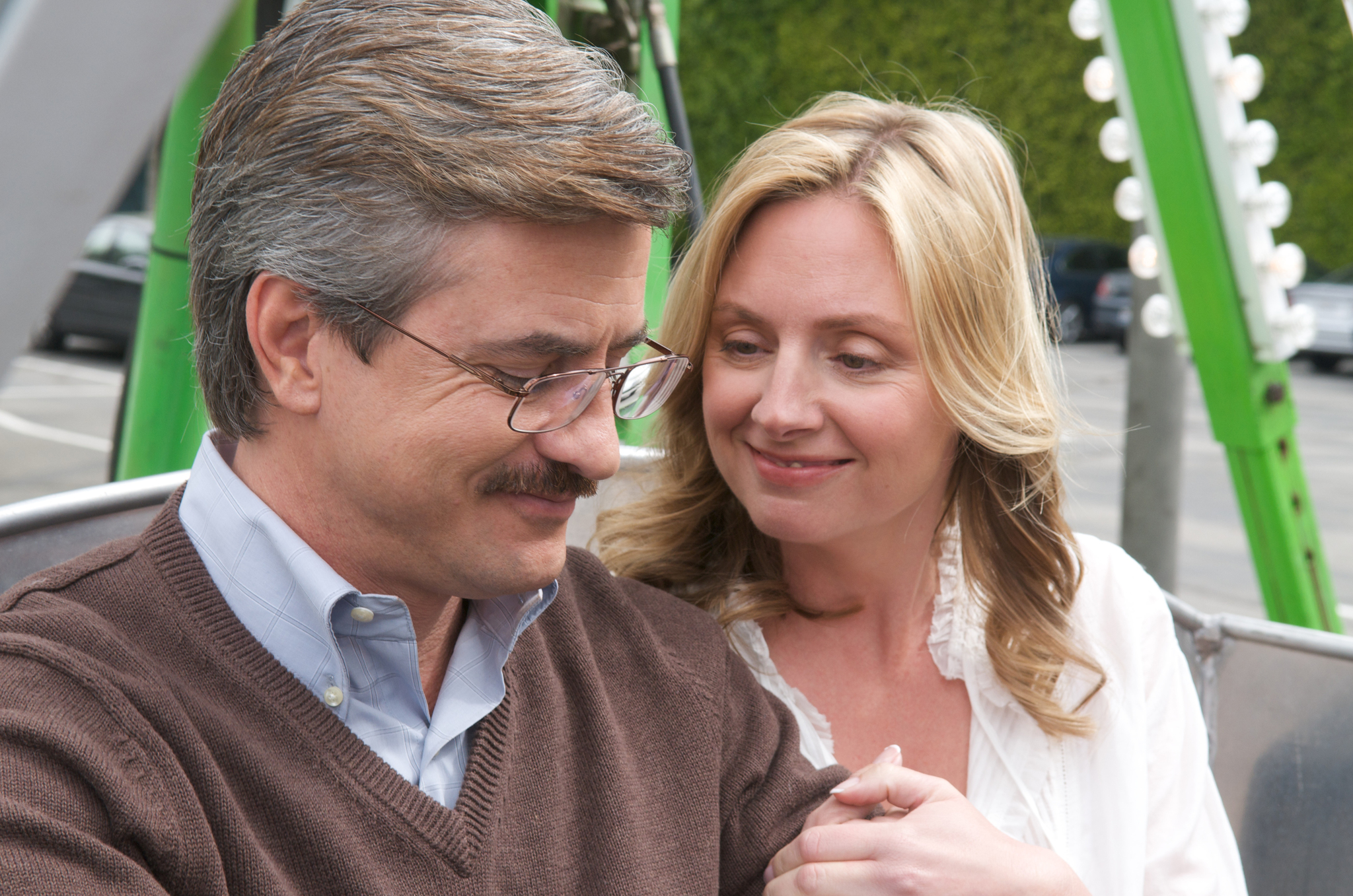 Still of Dermot Mulroney and Hope Davis in The Family Tree (2011)