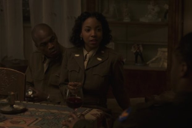 Still of Schaffer Ne-Yo Smith and Stacie Davis in Red Tails