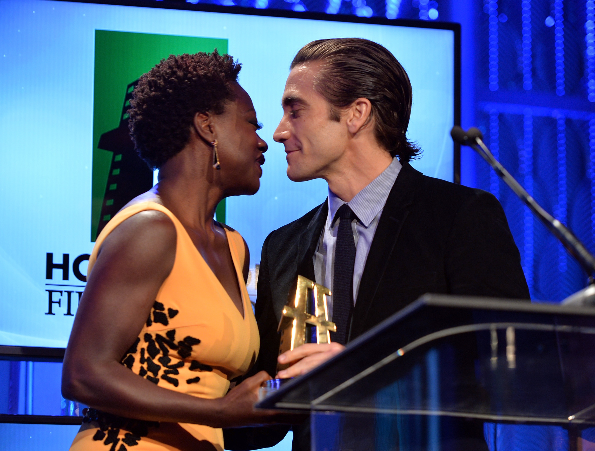 Viola Davis and Jake Gyllenhaal