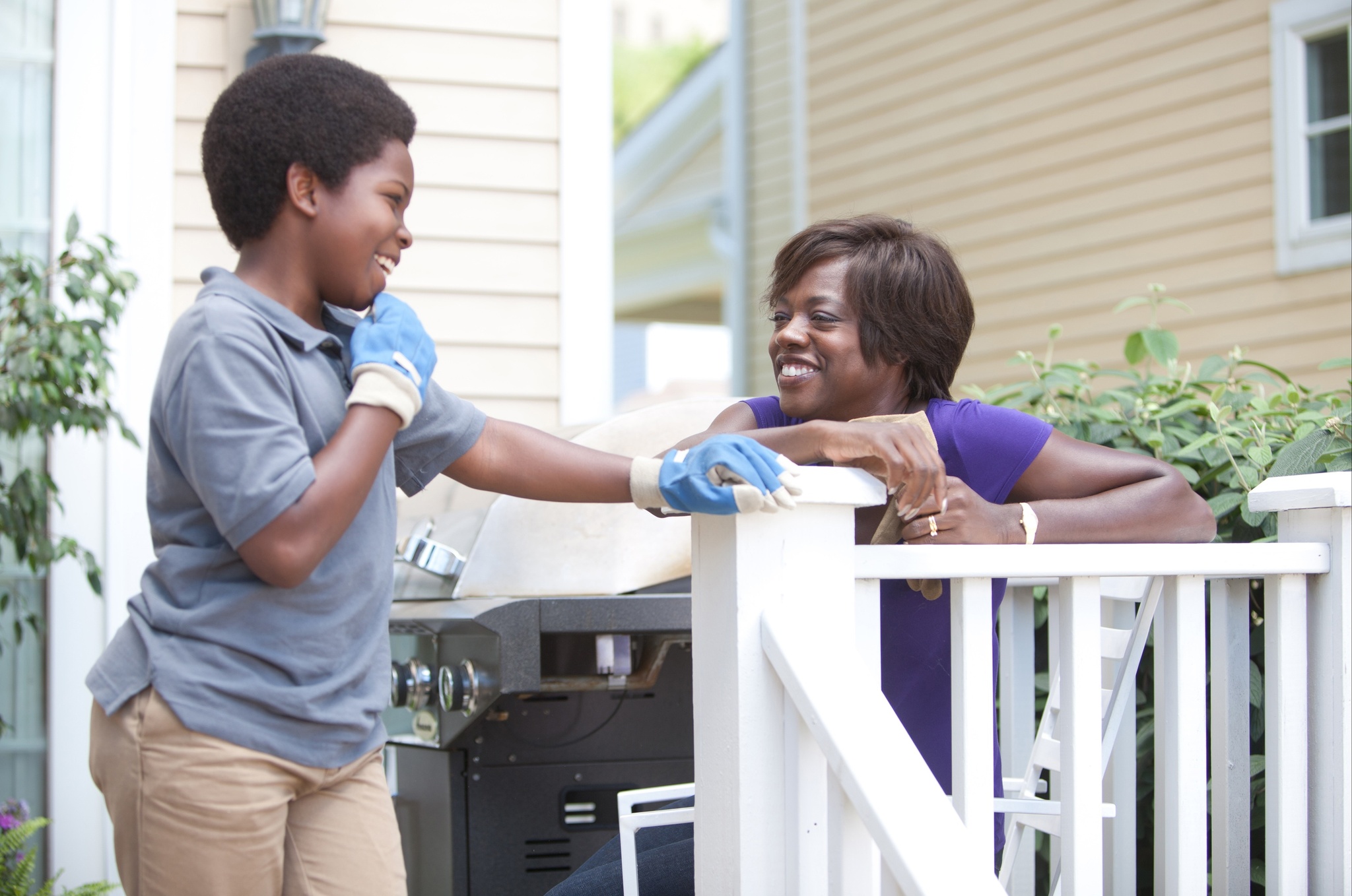 Still of Viola Davis and Dante Brown in Won't Back Down (2012)