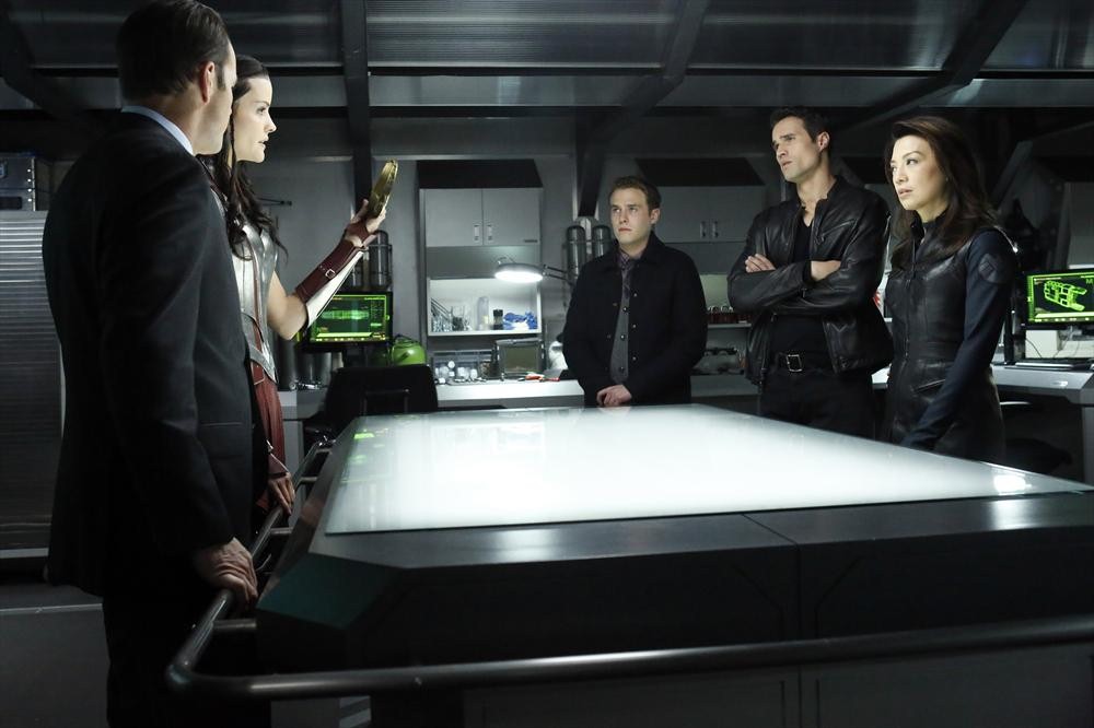 Still of Ming-Na Wen, Clark Gregg, Iain De Caestecker, Jaimie Alexander and Brett Dalton in Agents of S.H.I.E.L.D. (2013)