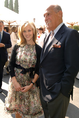 Reese Witherspoon and Oscar de la Renta