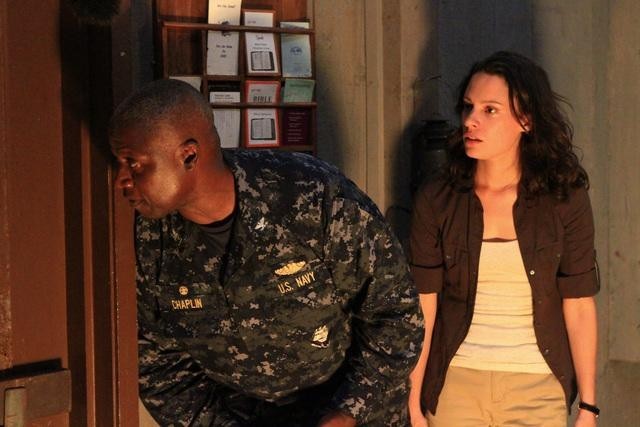 Still of Andre Braugher and Camille De Pazzis in Last Resort (2012)