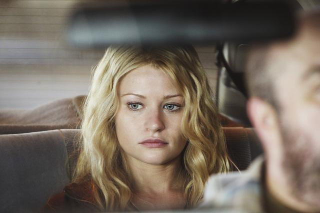 Still of Emilie de Ravin in Dinge (2004)