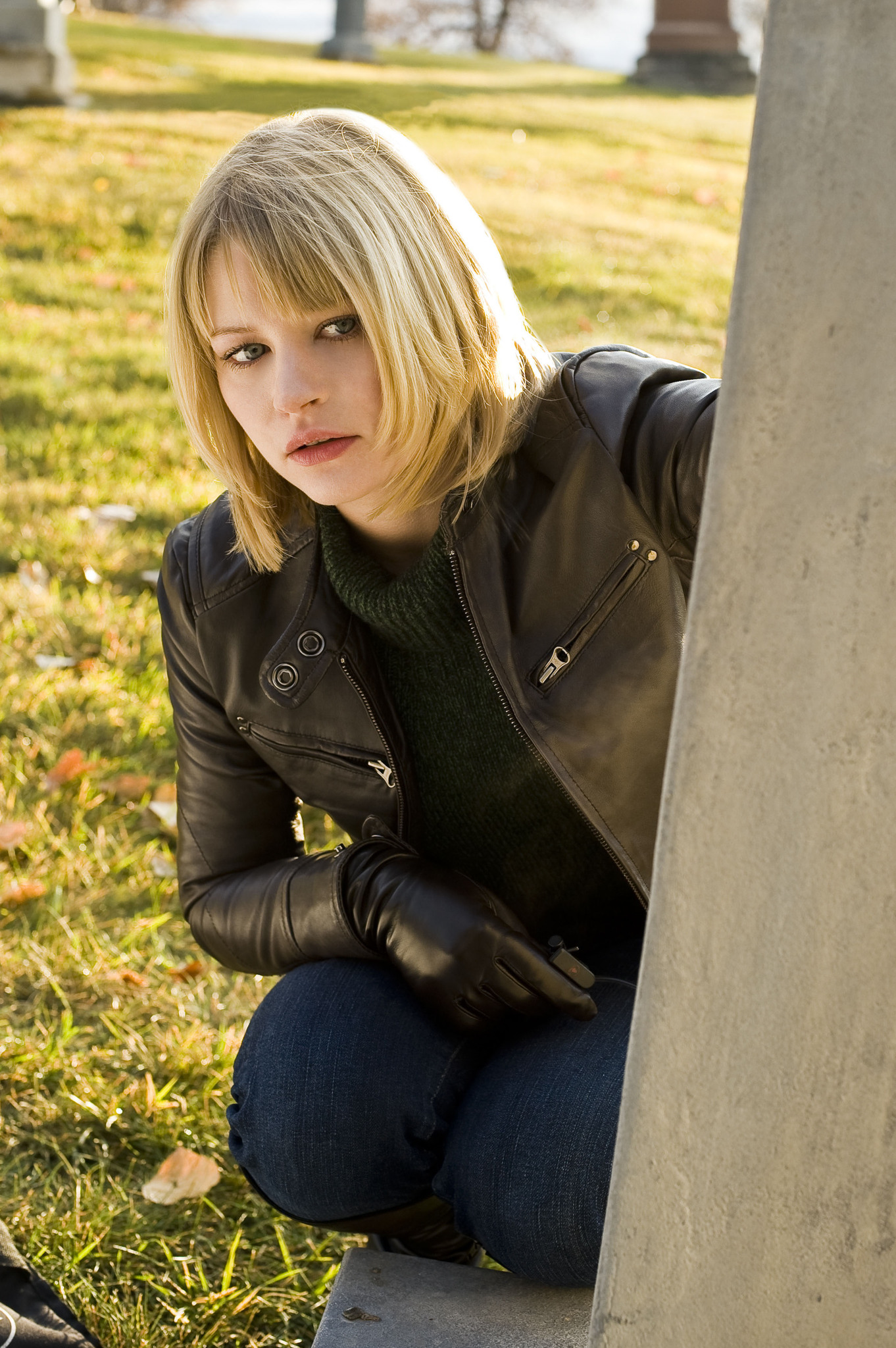 Still of Emilie de Ravin in High Noon (2009)