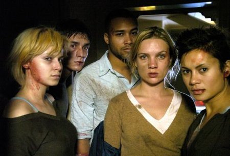 Aram van de Rest, Victoria Koblenko, Anniek Pheifer, Terence Schreurs and Everon Jackson Hooi in Dood eind (2006)