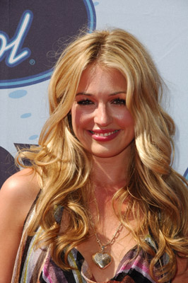 Cat Deeley at event of American Idol: The Search for a Superstar (2002)