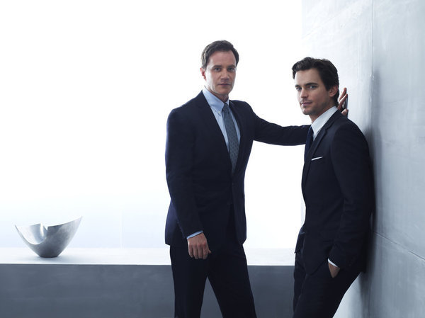 Still of Matt Bomer and Tim DeKay in Aferistas (2009)