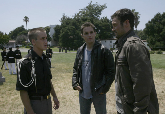 Still of Brian Austin Green, Thomas Dekker and Will Rothhaar in Terminator: The Sarah Connor Chronicles (2008)