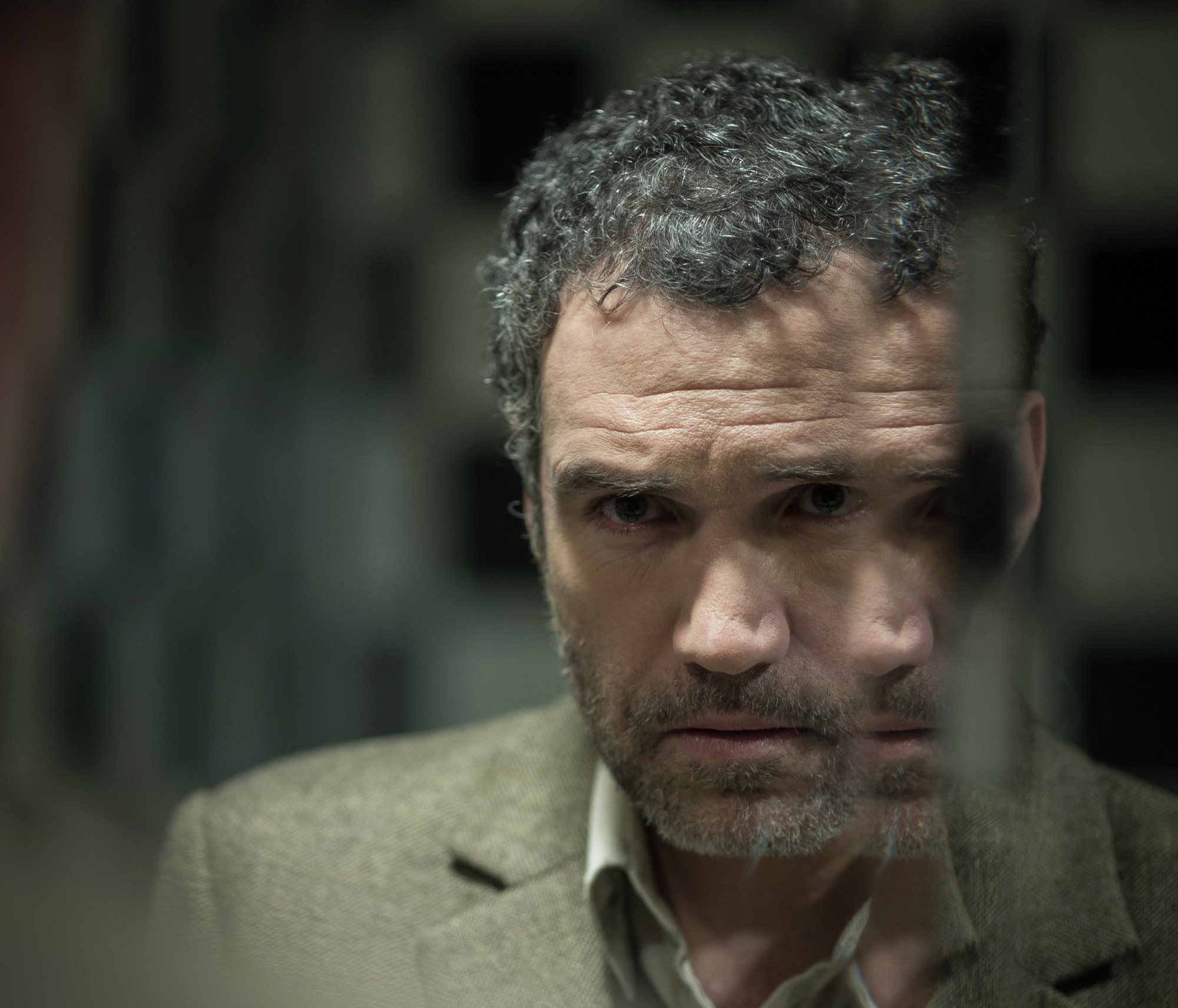 Still of Salvador del Solar in El elefante desaparecido (2014)