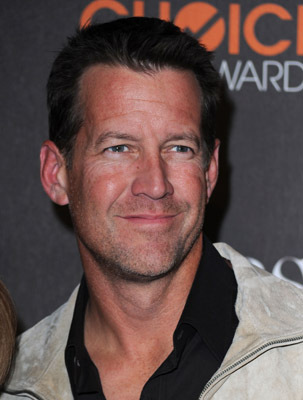 James Denton at event of The 36th Annual People's Choice Awards (2010)