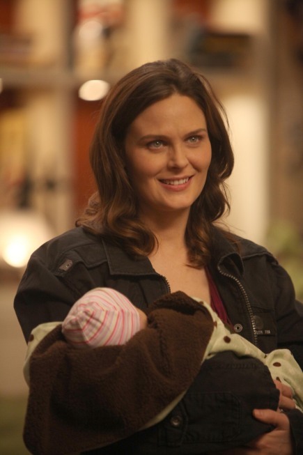 Still of Emily Deschanel in Kaulai (2005)