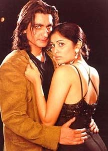 Tara Deshpande and Nirmal Pandey on the sets of 'Is Raat Ki Subah Nahin 1998'