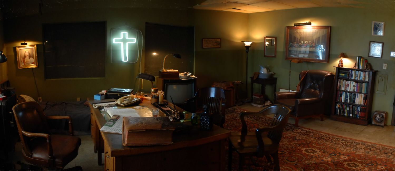Deacon's office - Damage (2009)