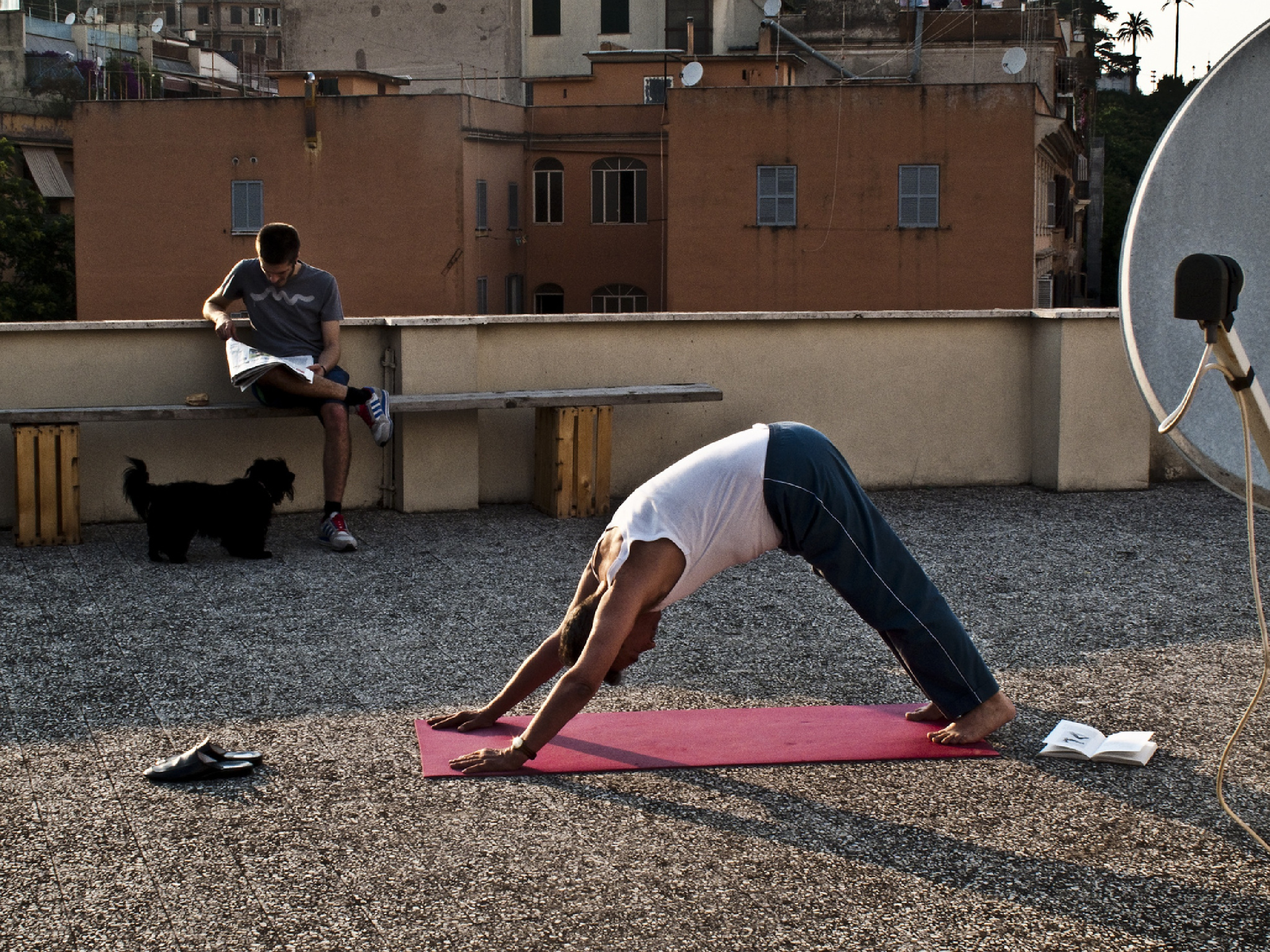 Still of Gianni Di Gregorio and Michelangelo Ciminale in Gianni e le donne (2011)