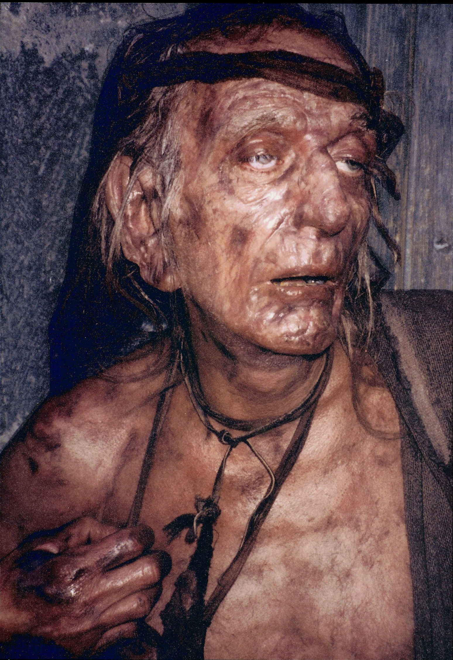 Leprosy makeup in 