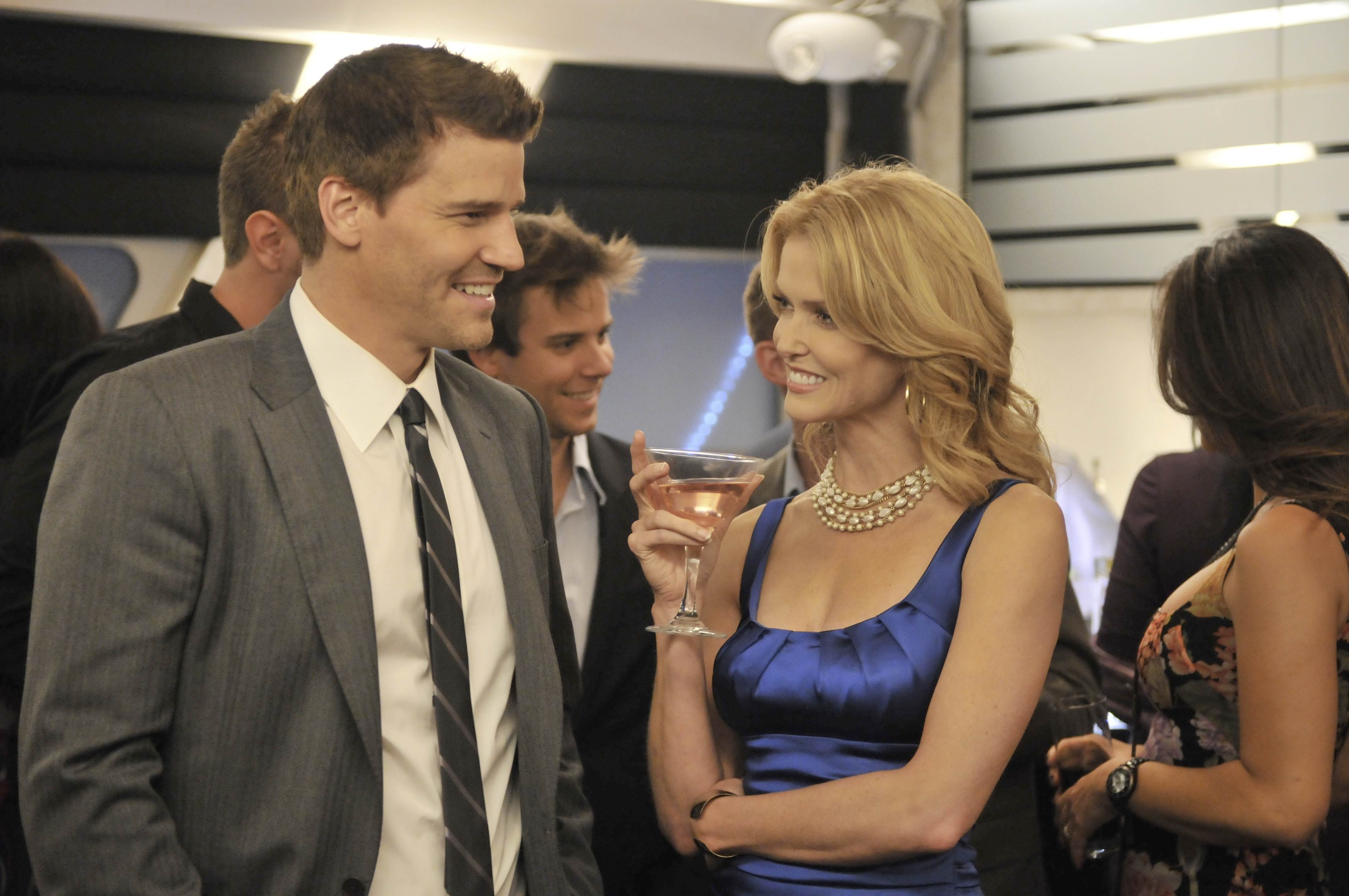 Still of David Boreanaz and Deena Dill in Bones and The Shallow in the Deep