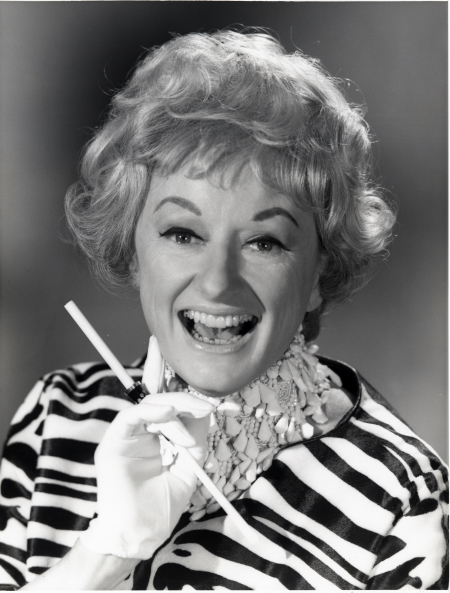 Phyllis Diller in Pioneers of Television (2008)