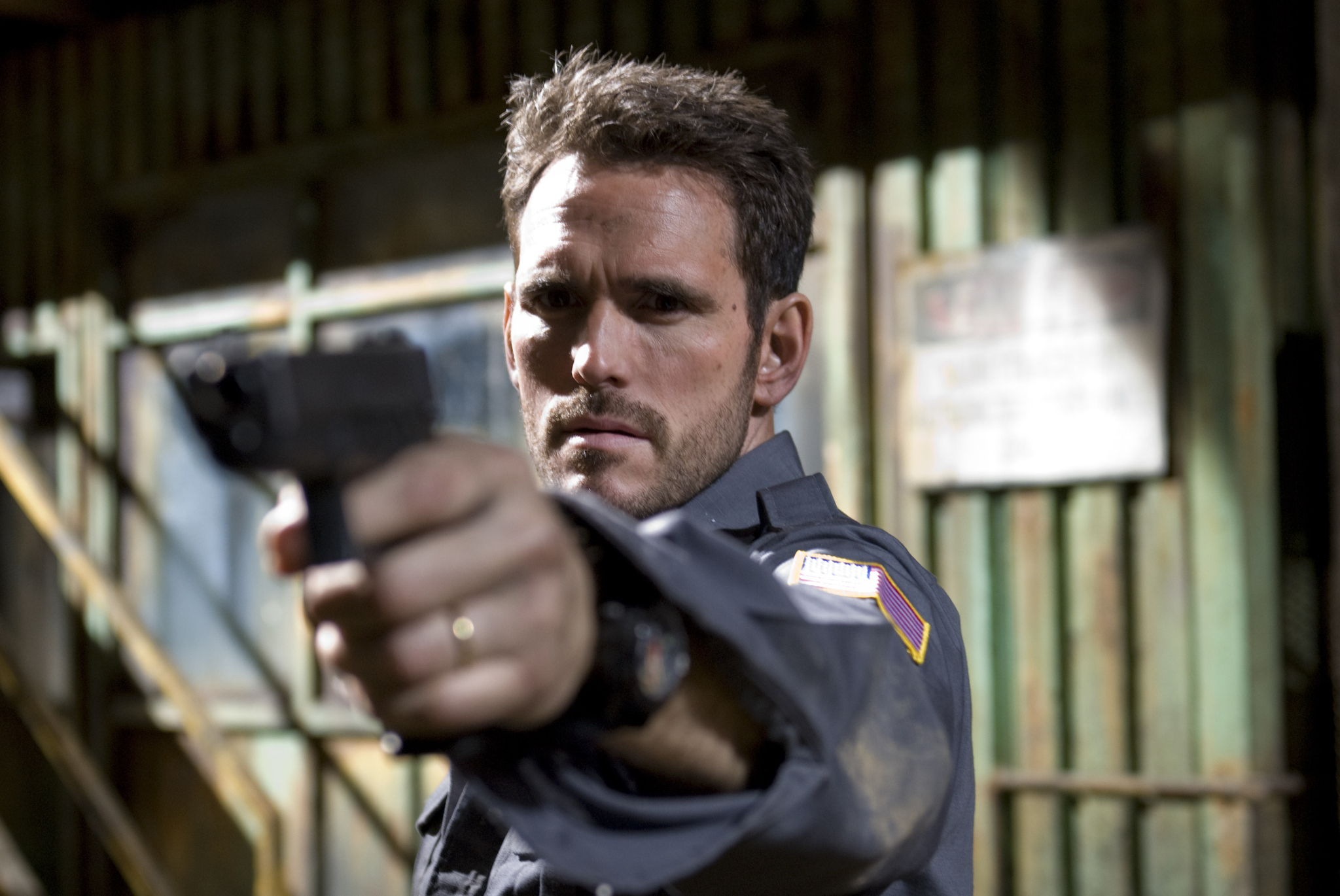 Still of Matt Dillon in Armored (2009)