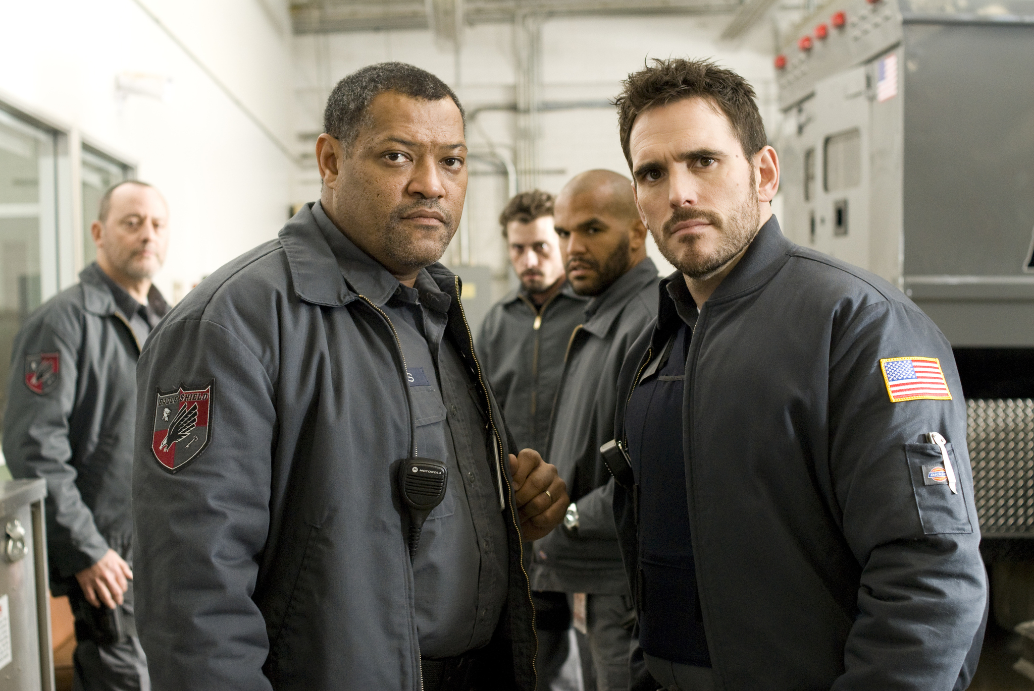 Still of Matt Dillon, Laurence Fishburne and Amaury Nolasco in Armored (2009)