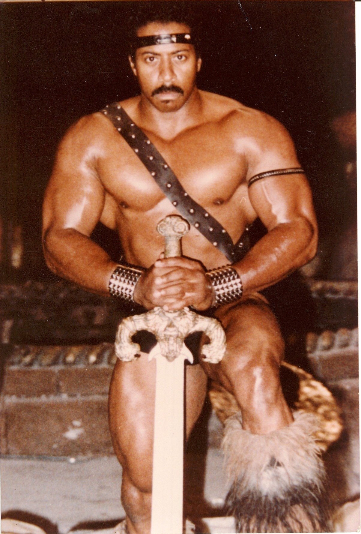STARRING IN UNIVERSALS STUDIOS LIVE CONAN THE BARBARIAN SWORD AND SORCERY SPECTACULAR (1982-1993)