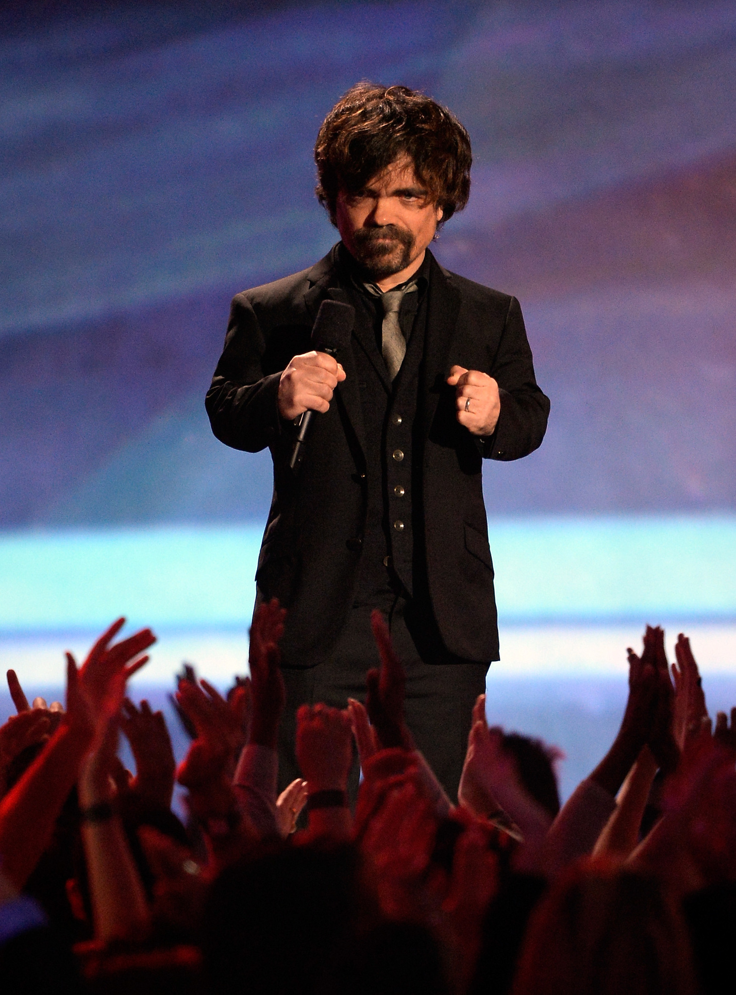 Peter Dinklage at event of 2013 MTV Movie Awards (2013)